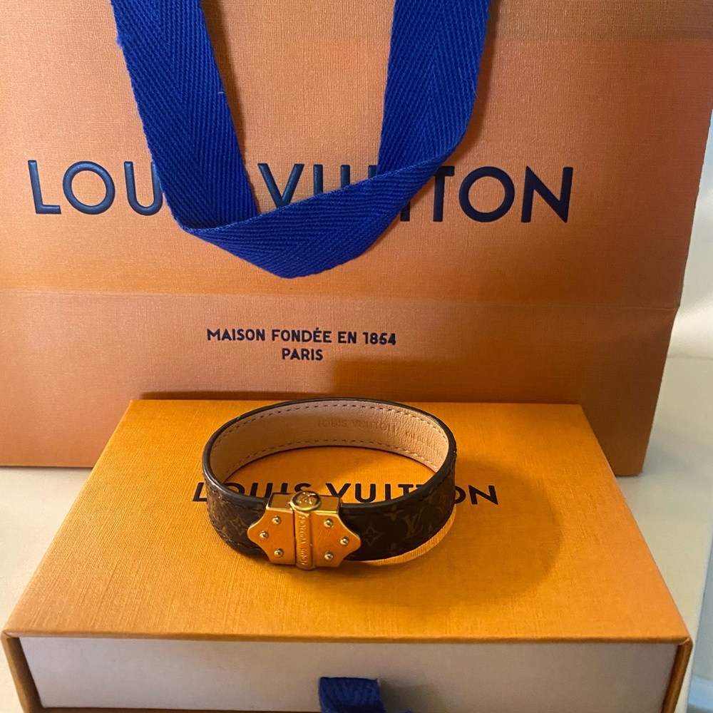 Louis Vuitton Bracelet